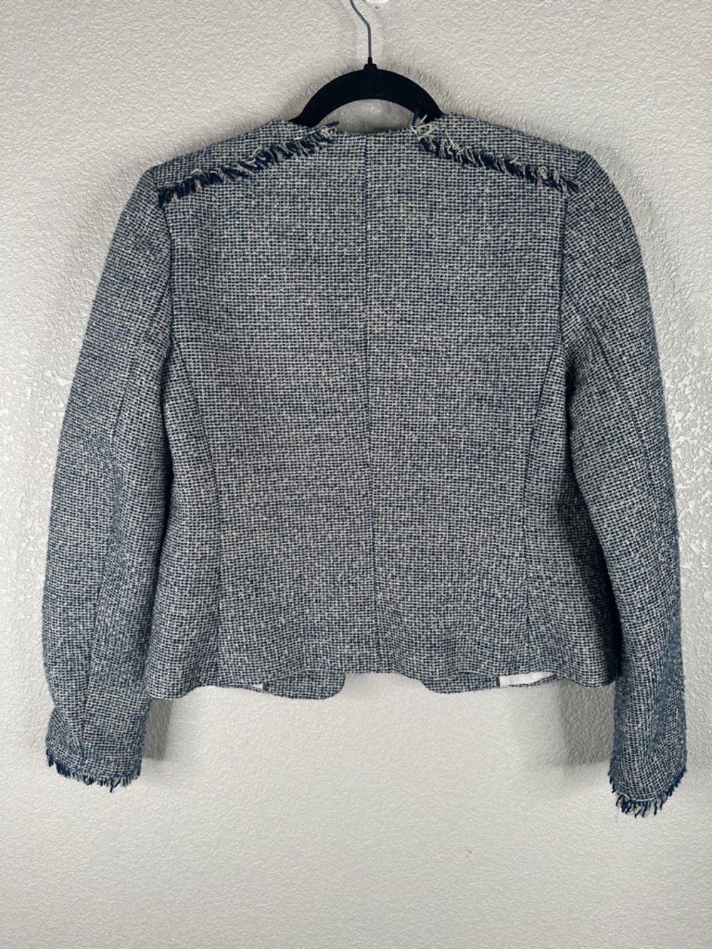 Banana Republic Women's Blue Cream Silver Tinsel Scallop Lapel Blazer Size 2 - Picture 5 of 8